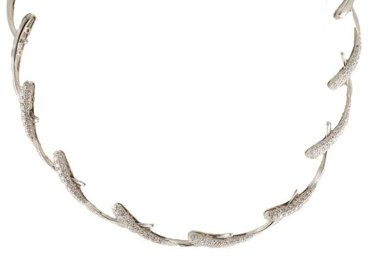 2.97ctw Pave Diamond Woven Loop Link Choker Necklace in 18K