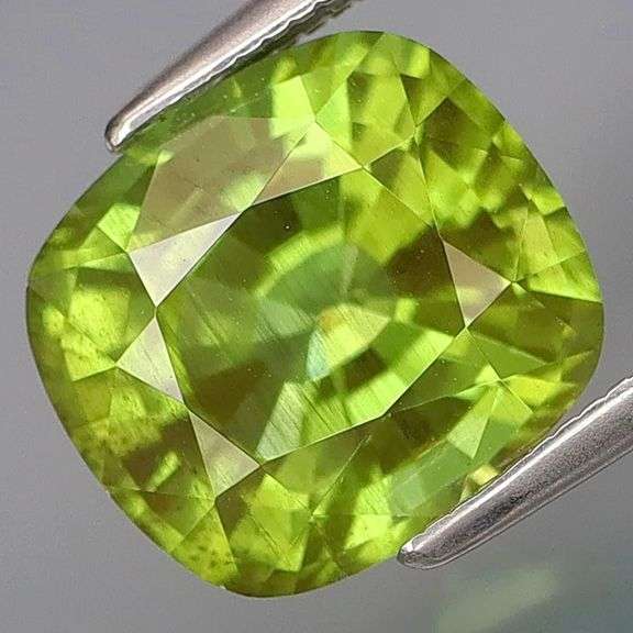 Don't miss this insane 4.46ct Burmese Peridot! VS! Untreated!