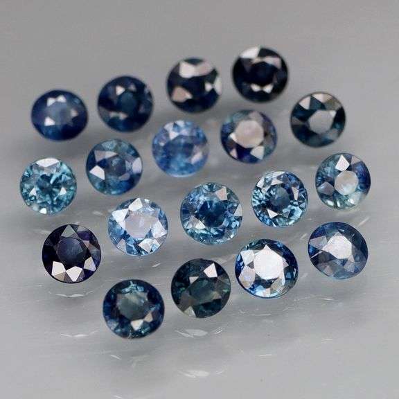 Heated only! 3.61ct pure ink blue Sapphire set from Madagascar