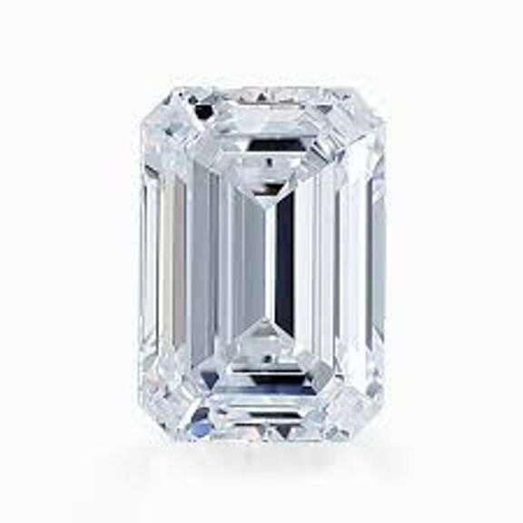 Very Fine Certified Emerald Cut Lab Diamond - 3.1 Carats
