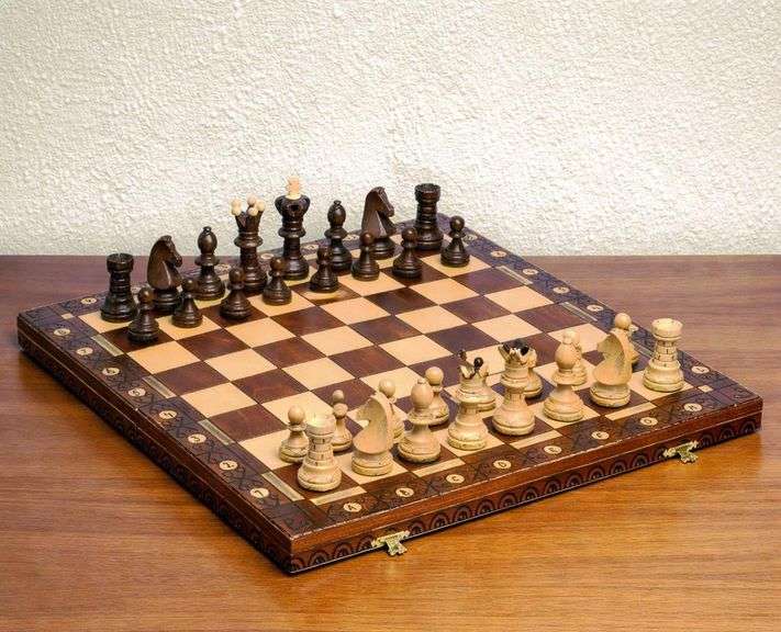 Ambassador Wooden Chess Set Handcrafted European Chessmen