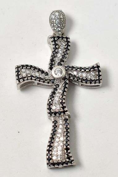 Cz and Black Spinel Gemstone Cross pendant in Sterling Silver