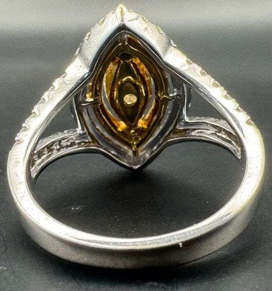 18K Two-Tone Gold Marquise Diamond Ring