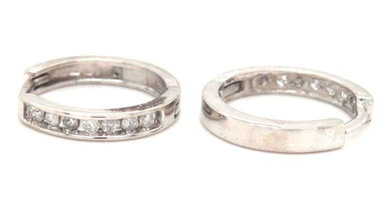 10kt White gold diamond accent hoop earrings
