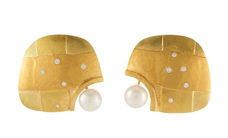 Betsy Fuller 0.15ctw Diamond and Pearl Sculptural Clip On Earrings in 23K