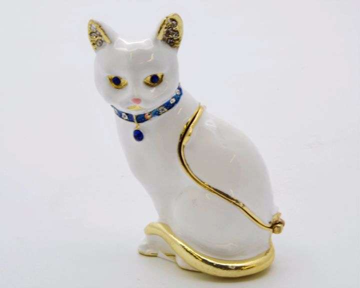 Bejeweled White Cat Trinket Box. Hand Set Swarovski Crystals