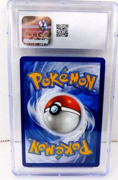 Pokémon 2021 Glaceon V Japanese Card, 8.5 NM/Mint+