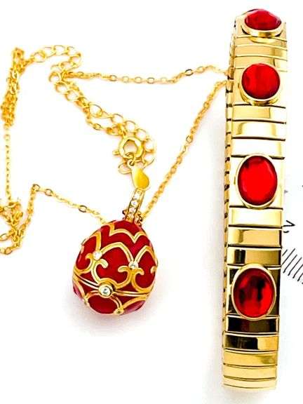 Ruby-Inspired Egg Pendant & Bracelet Set – 18K Gold Vermeil Jewelry for Special Occasions