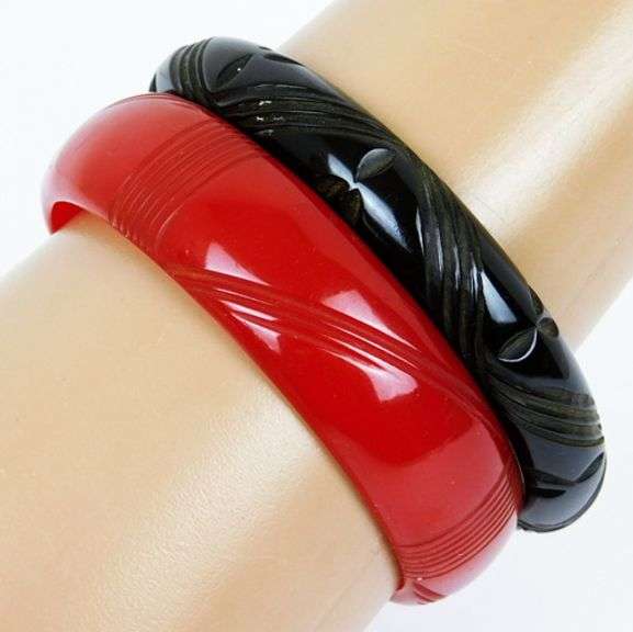 2 Vintage Carved Bakelite Bangle Bracelets