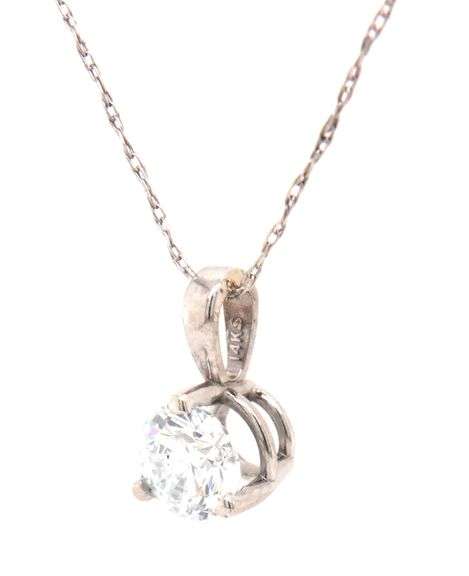 14kt White gold lab grown diamond pendant on chian