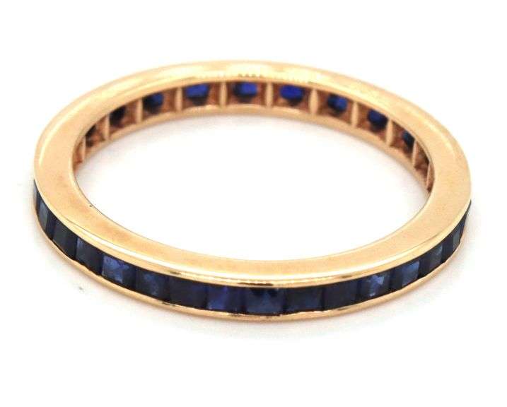 Vibrant 14K YG Baguette Sapphire Eternity Band