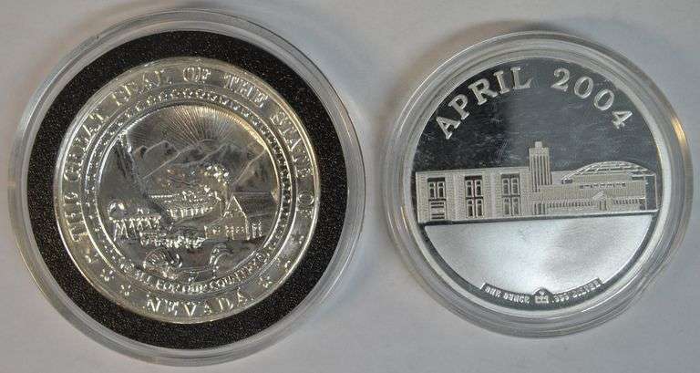 2 City of Fallon 'The Oasis of Nevada' pure 1 Troy Oz Silver in capsules