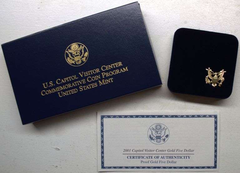 2001 U. S. Capital Visitor Center Commemorative Coin Program United States of America Mint with Orig