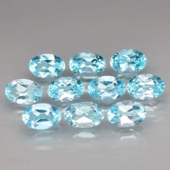 Matched! 10 piece 9.70ct sky blue Topaz set full of glittering flashing!