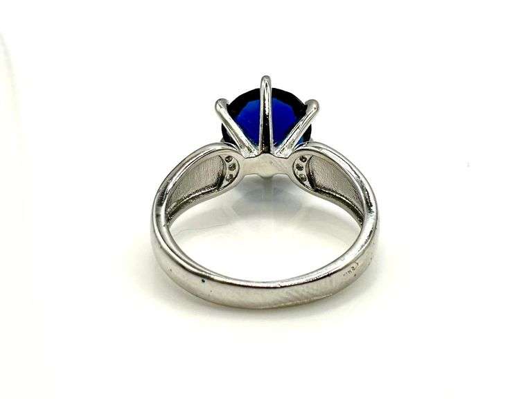 Beautiful 3.5 Ct Deep Midnight Blue Simulated VVs1 Diamond Ring