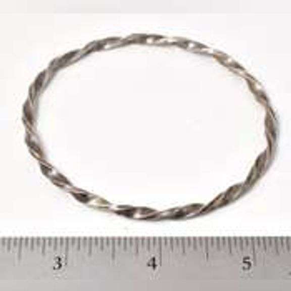 Twisted Bangle Bracelet in Sterling Silver.