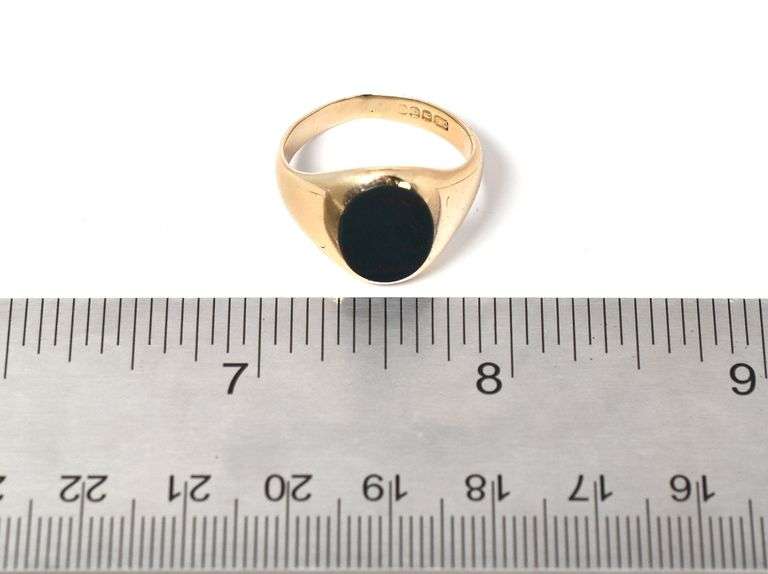 Charming 10K Yellow Gold Blood Stone Gemstone Men's Ring