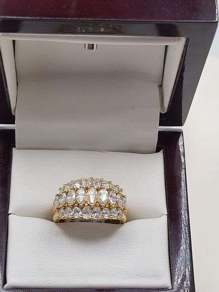 Diamond Cluster 18k Gold Ring