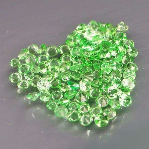 Rare collectors 3.16ct untreated spring green Tsavorite set!