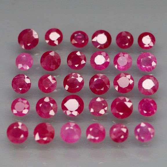 Amazing 5.50ct set of 30 Burmese Rubies! Heated only!