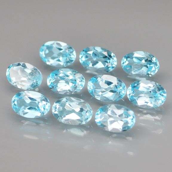 Matched! 10 piece 9.70ct sky blue Topaz set full of glittering flashing!
