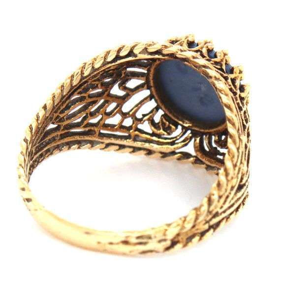 Sweet 14K YG Filigree Ring with Daisy