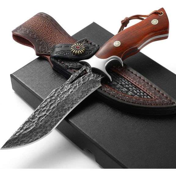 Damascus Steel Bowie Hunting
