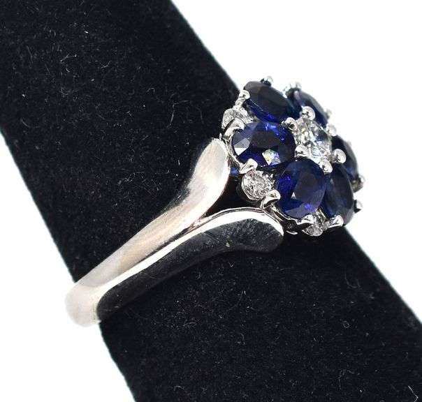 Absolutely Stunning 18K White Gold Diamond and Synthetic Blue Sapphire Gemstone Ring