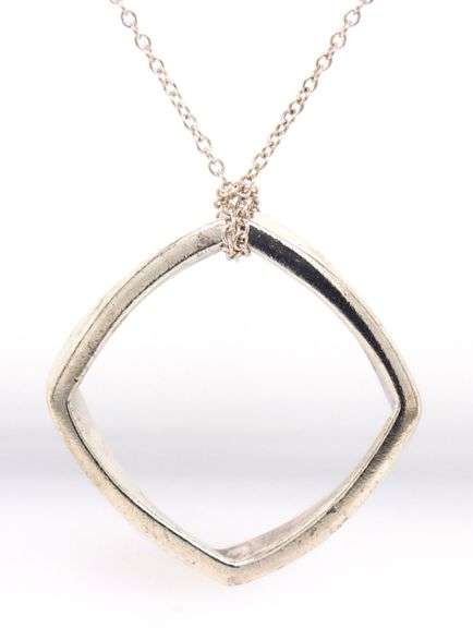 Tiffany & Co Frank Gehry square Torque necklace