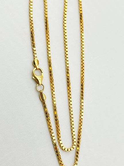 Italian 18KT Yellow Gold Long Box Chain