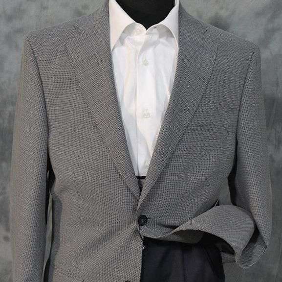 Stylish 2-button Comfort Fit Italian Jacket