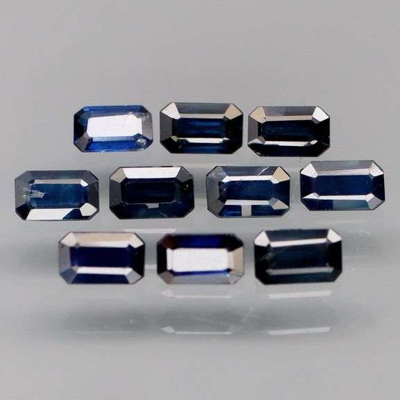 Deep royal blue! Heated only! 3.77ct Sapphire set!