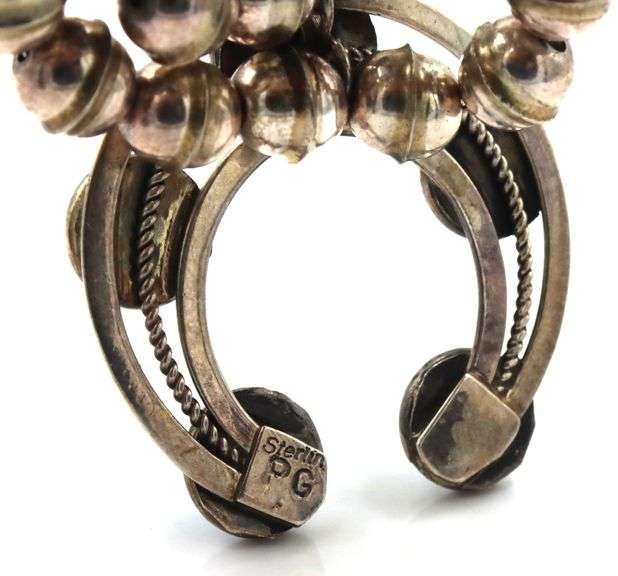 Navajo Kingman PG turquoise sterling silver necklace