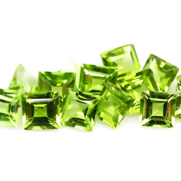 High fire lime green 9.45ct Peridot set!