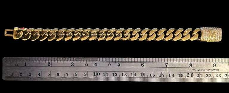 Huge Yellow Gold Plate Monogramed Initial "R" Curb Link Bracelet