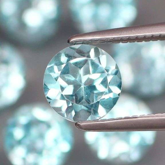 Full set! 10 piece set of Swiss blue Topaz weighing 10.36 carats!