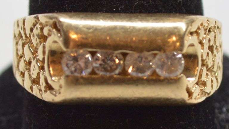 Men’s Estate 14K Yellow Gold Diamond Ring 0.25 CTW Channel Set, 9.3 Grams, Size 11