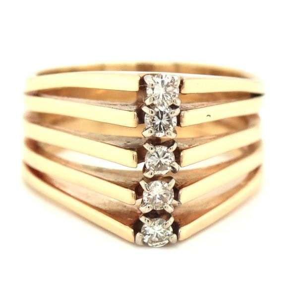 Stylish 14K YG Wide 5 Diamond Ring