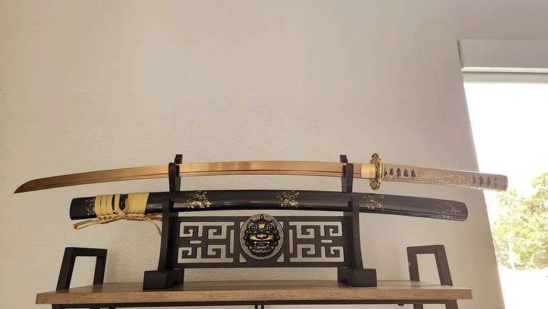 Japanese Sword Samurai Gold Dragon Katana