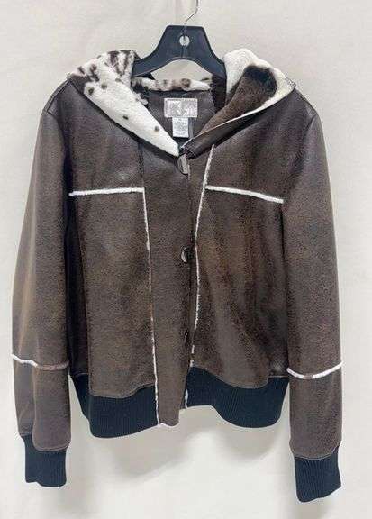 Stylish Brown Jacket with a Cozy Hood