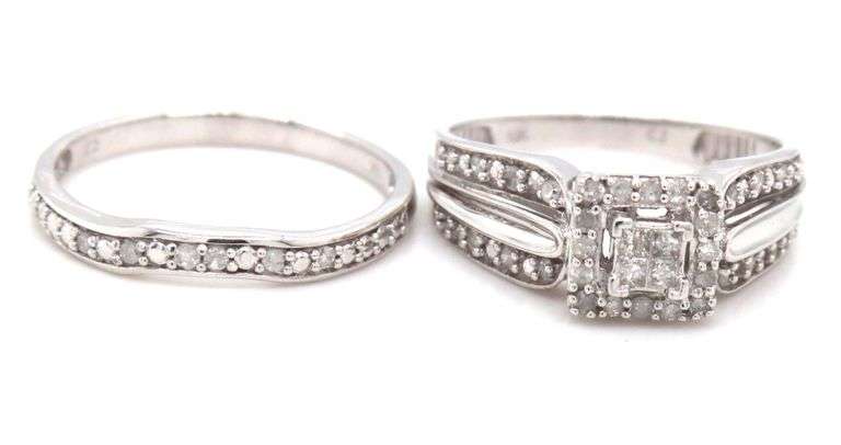 10kt White gold princess cut diamond engagement ring