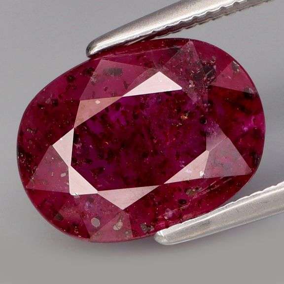 Large! Translucent! 4.23ct Mozambique Ruby! Heated only!
