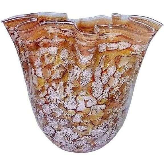 11" Victoria Bella Glass Vase Beauty
