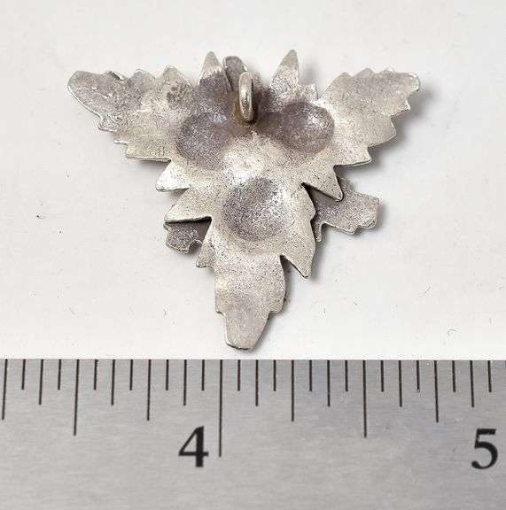 Flower Pendant in Sterling Silver