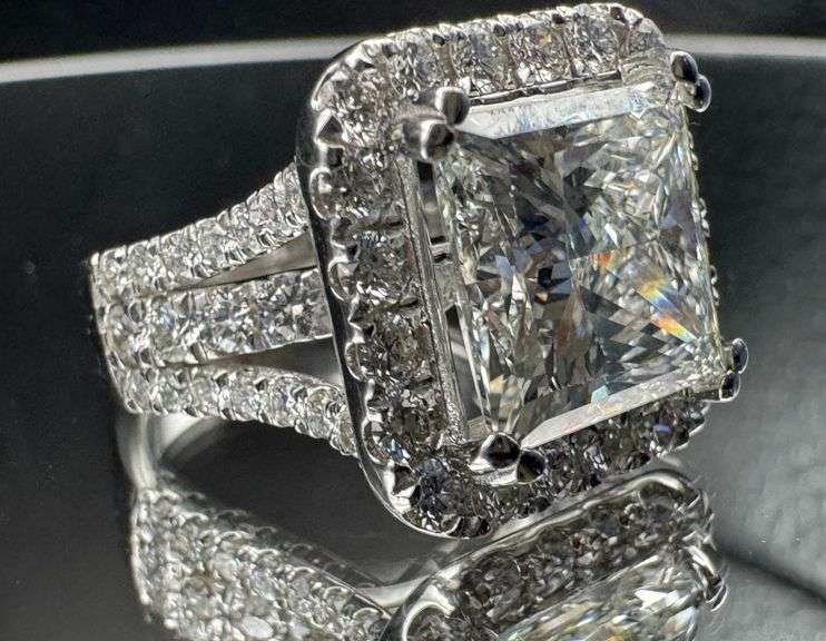 14K White Gold Princess Cut Lab Diamond Ring of 8.65ct