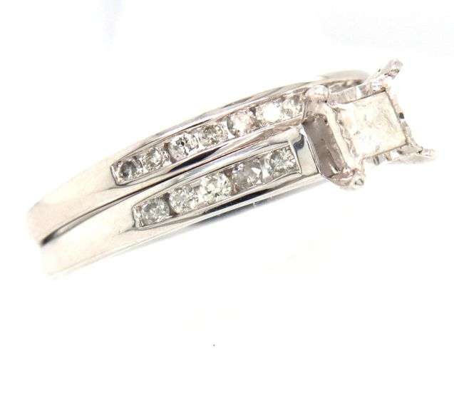 10kt White gold princess cut diamond wedding set