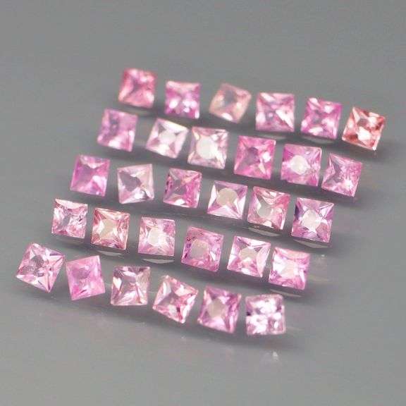 Radiant princess cut! 2.90ct pure pink Sapphire set!