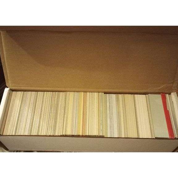 Lot of 600 Baseball Trading Cards with Babe Ruth Card