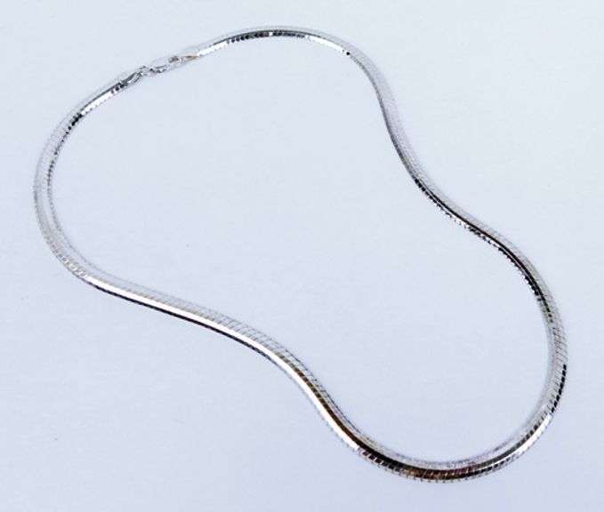 Italian Sterling Silver Herringbone Omega Neckpiece