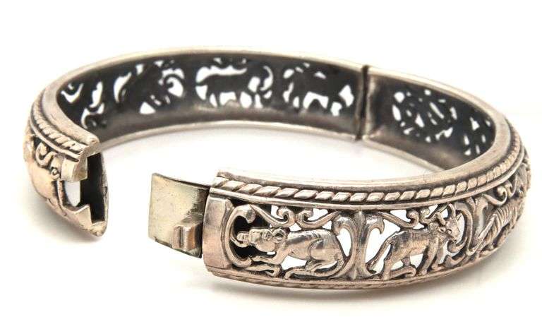 925 Sterling Silver Solid "Sprit Of Africa" Bangle